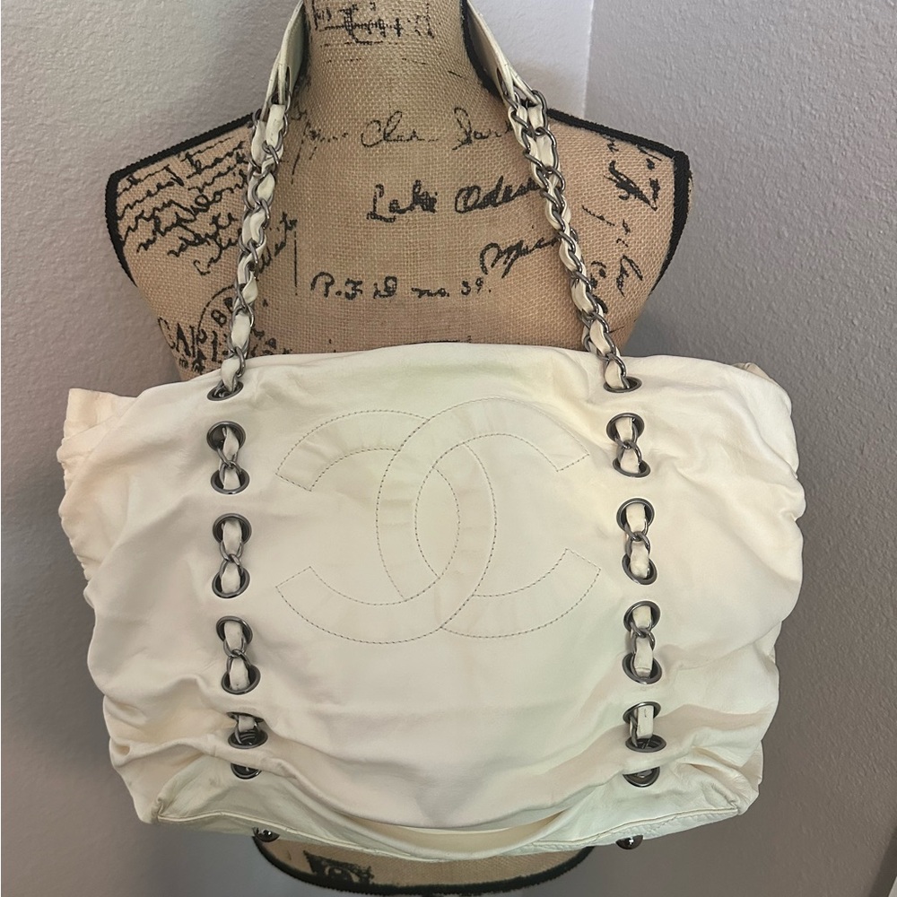 Chanel Tote